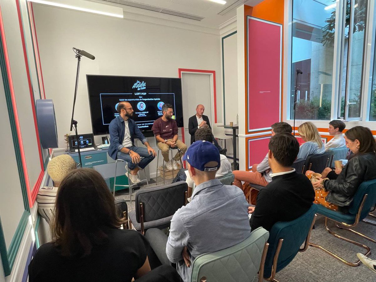 TheGalionP's tweet photo. #LesAteliers atelier « Saisir les opportunités de l’organisation hybride » avec @VictorCarreau - @cometmeetings @Jon_Azoulay - @talent_io et Paul Cavan @Bpifrance https://t.co/8jv4oMRt3v
