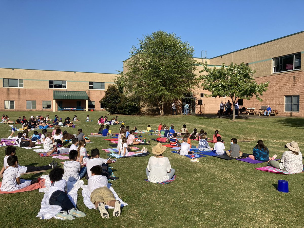 besartstudio tweet media