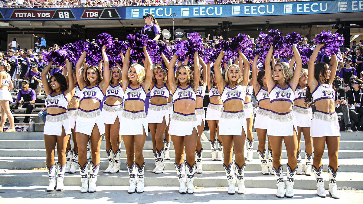 TCUFootball's tweet photo. Pack The Carter. Wear Purple. Go Frogs 🐸🆙 https://t.co/eK3HYfNsjH