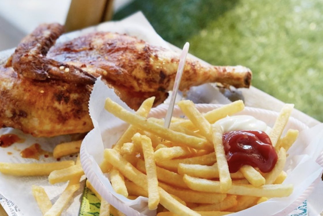 aviko_de's tweet photo. Mehr Zeit fürs Brathähnchen! Mit SuperCrunch Fresh🍗🍟🤤

⏰💡Imbisse aufgepasst! Wusstet ihr, dass es eine 2 Minuten Pommes gibt? https://t.co/XTQoKqymgQ