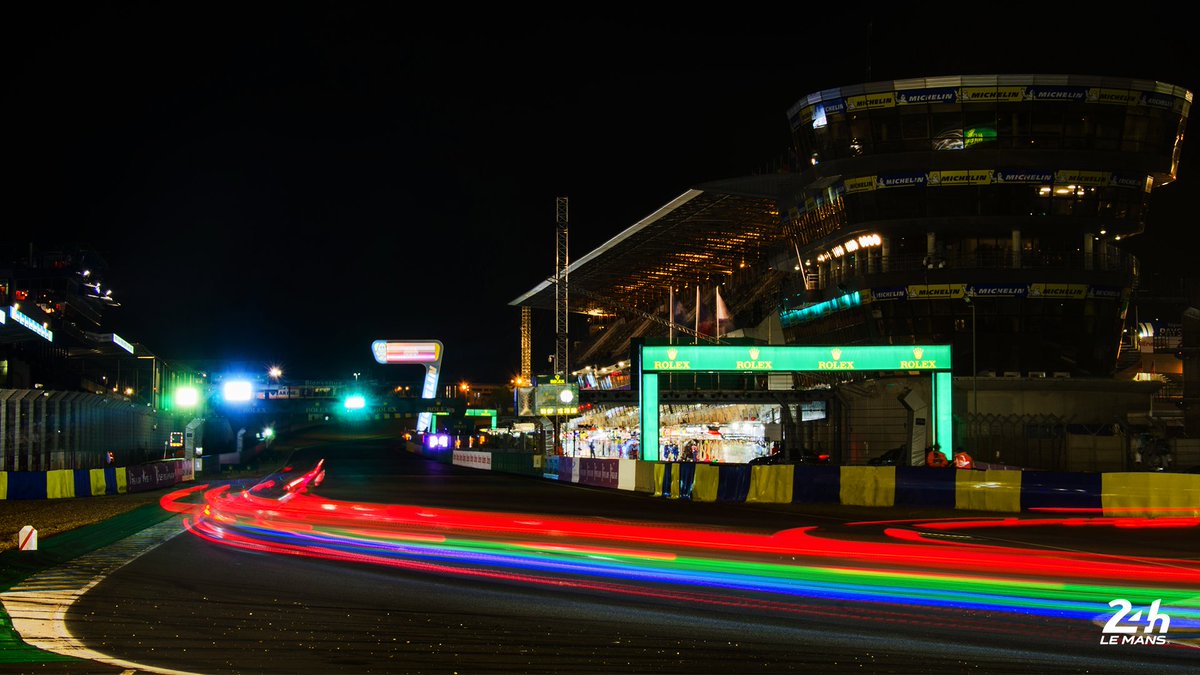 24hoursoflemans's tweet image. [WALLPAPERS 📲] 

Help yourself 🤲

#LeMans24