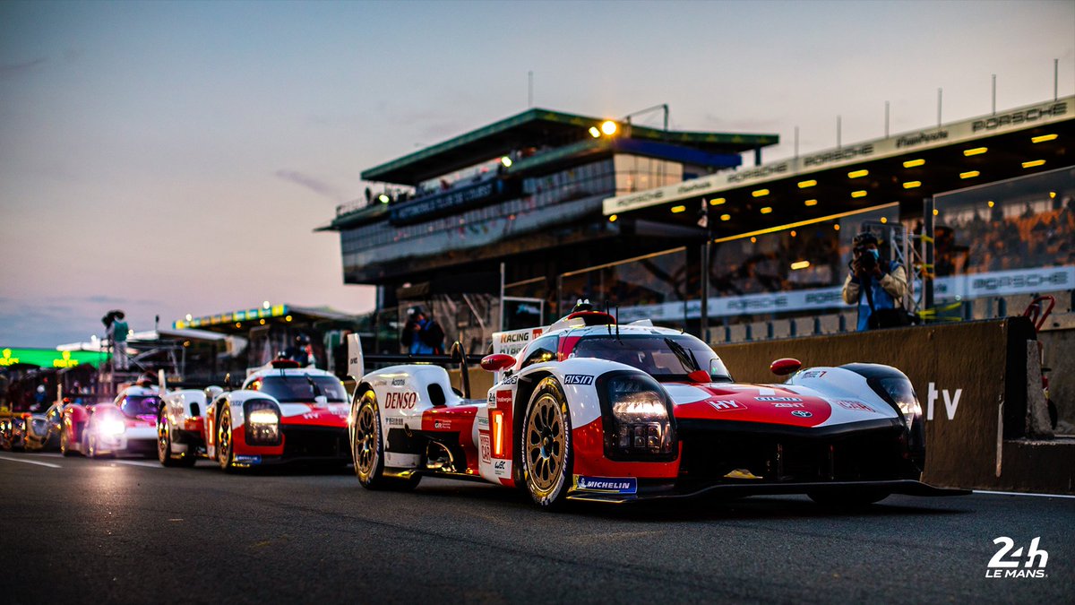 24hoursoflemans's tweet image. [WALLPAPERS 📲] 

Help yourself 🤲

#LeMans24