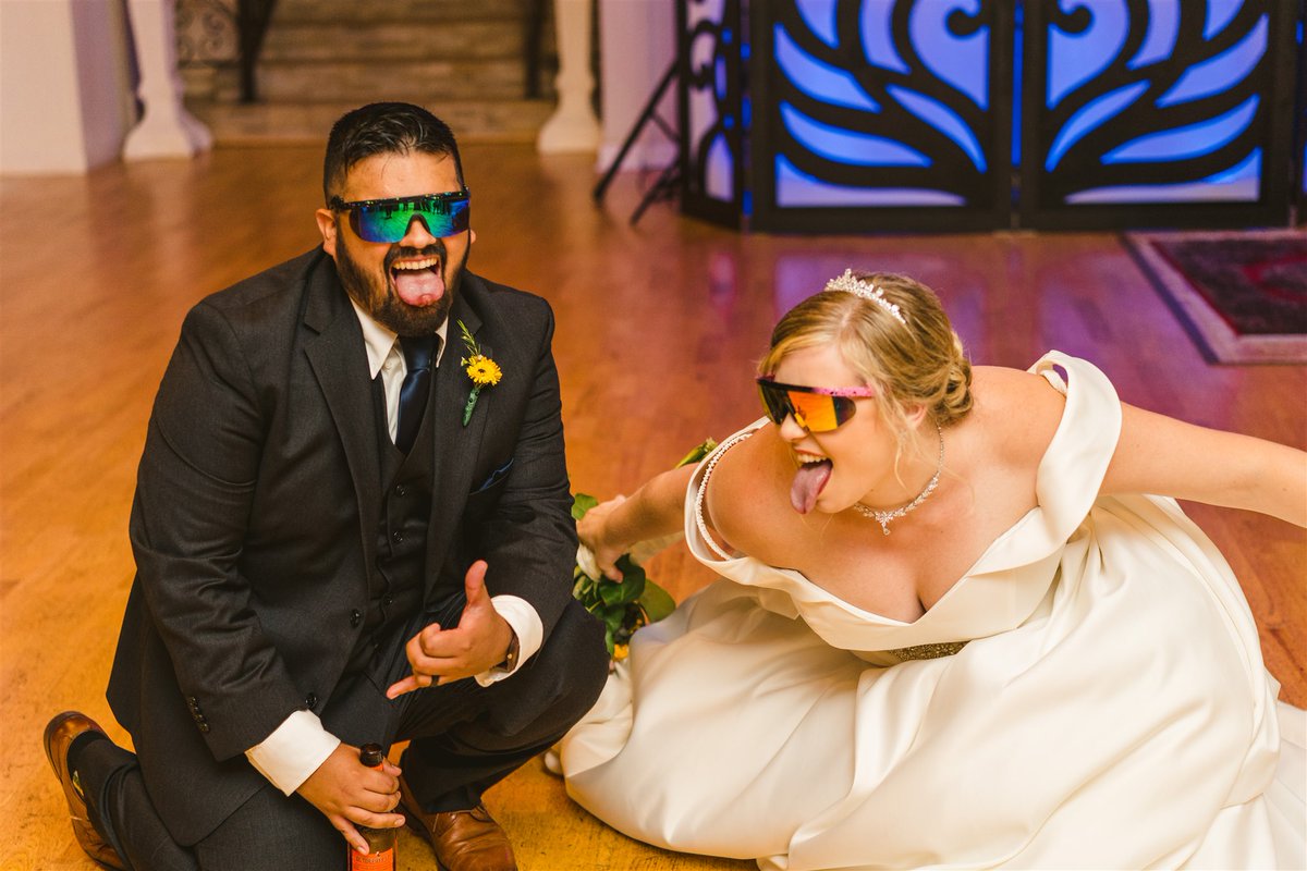 TaylorJeanBean's tweet photo. Get yourself a husband that will do a @JANELABABY entrance with you at your wedding reception. https://t.co/27l3FbOPOB
