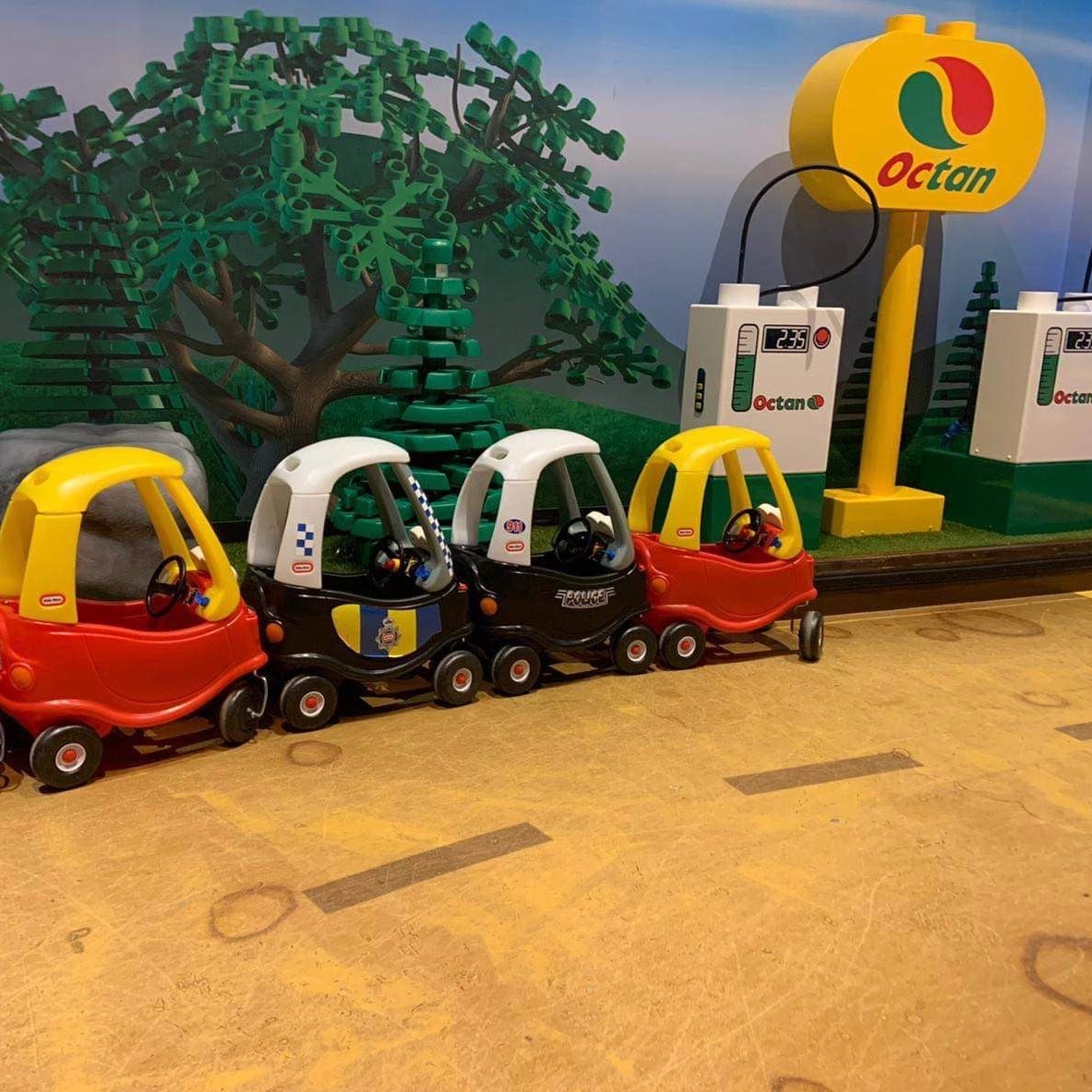 LEGOLAND Discovery Centre Manchester tweet media