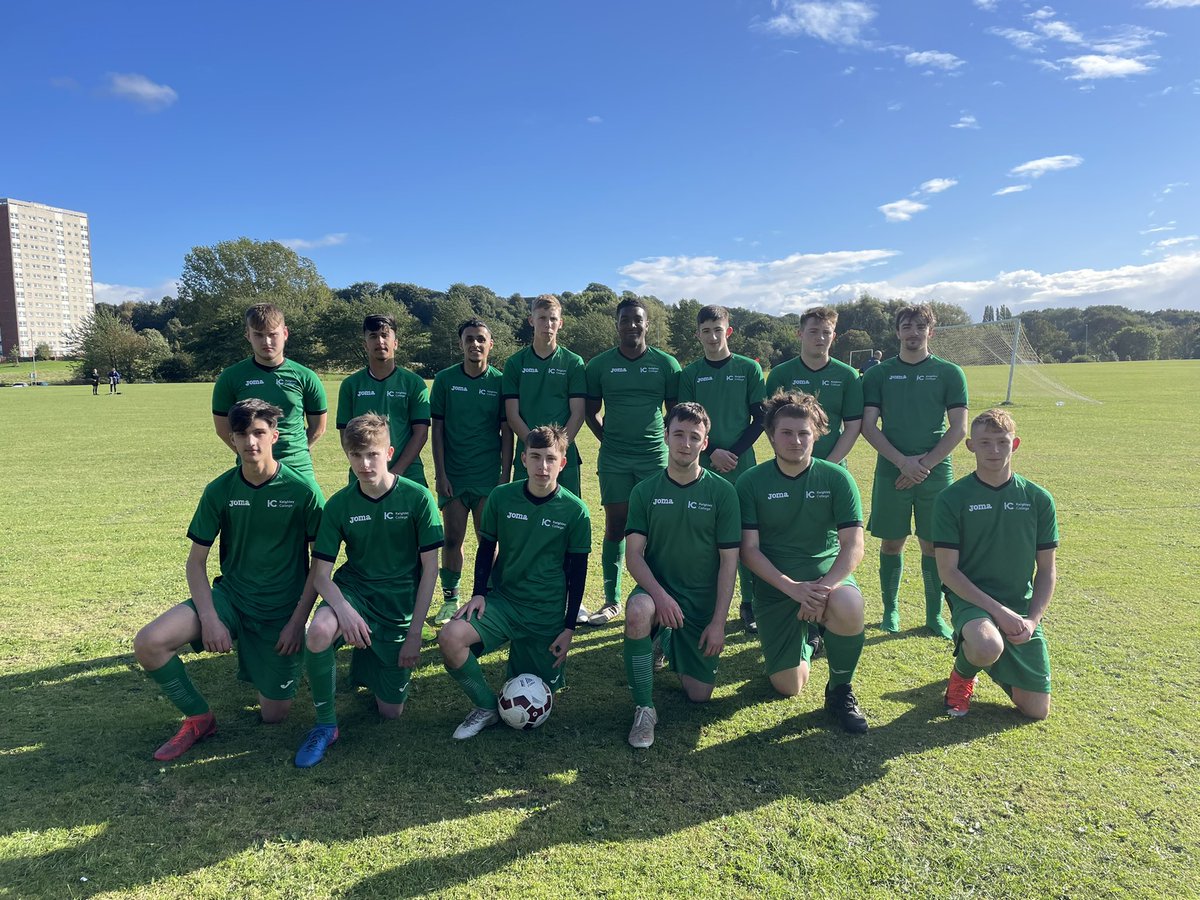 First game of the season for our men’s team against Notre Dame. Score line didn’t reflect the effort on the pitch. Good game overall and extra thanks to <a href="/gbkits/">乐乐</a> for sorting out their new kit! #AoCSport <a href="/KeighleyCollege/">Keighley College</a>
