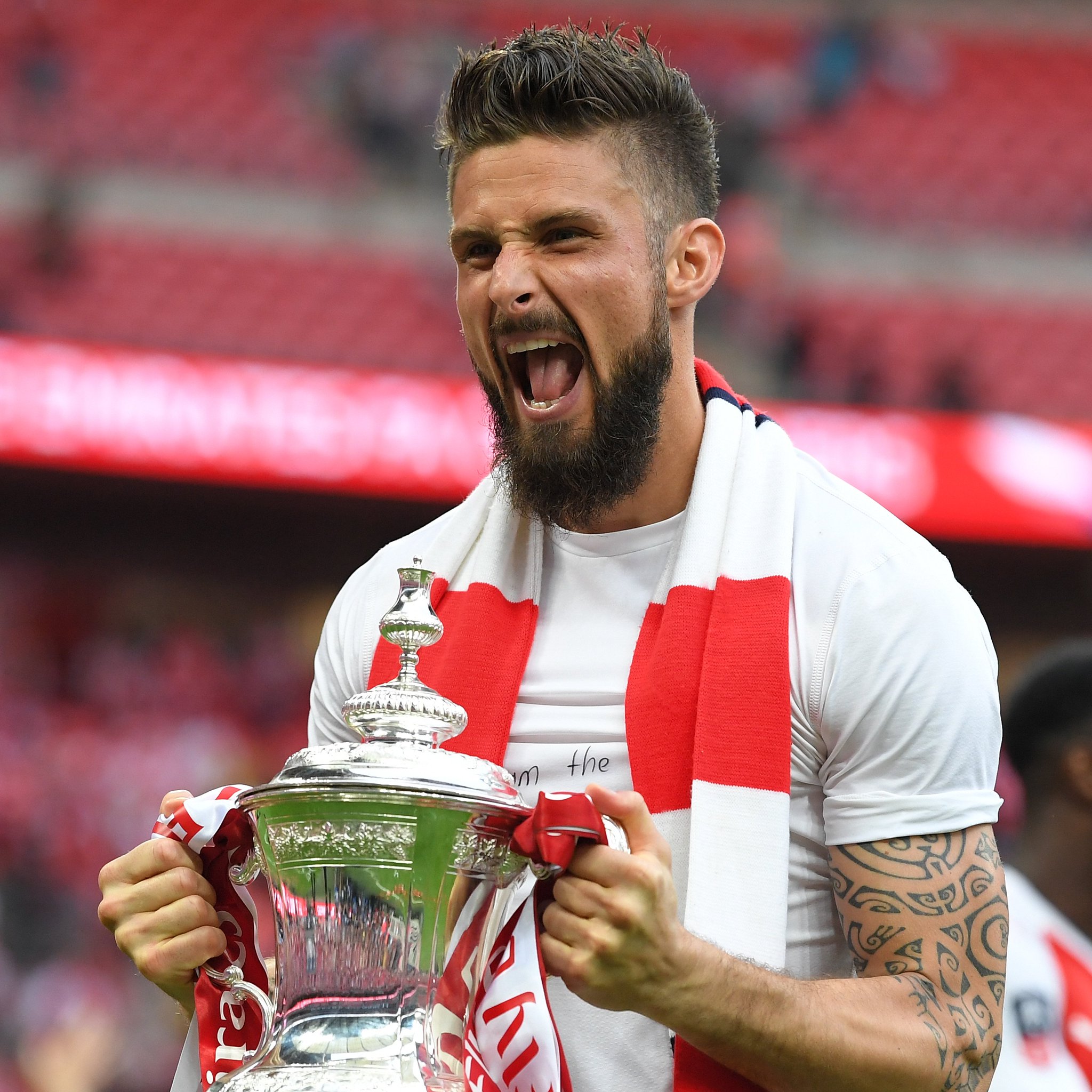 A 4  x winner  Happy birthday, Olivier Giroud! 