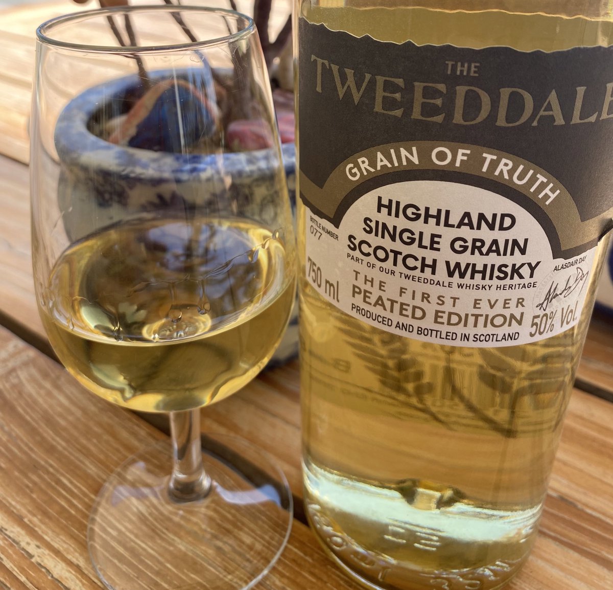 First rain drops of the season falling softly and the delicious <a href="/tweeddaleblend/">Tweeddale Whisky</a> Grain of Truth is keeping me company. #whiskywednesday #tweeddalewhisky