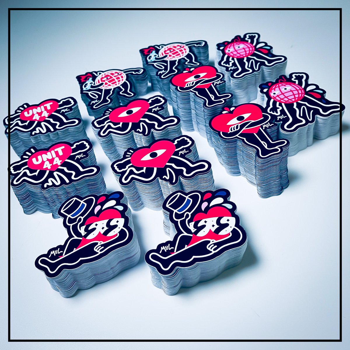 SmashSigns's tweet photo. Custom printed and Die Cut slaps for the legend over at @mul_draws ✅
-
#smashsigns #diecutslaps
-
#stickerpack #vinyl #slaps #printing #printedstickers #stickerprintinguk #vinylstickers #stickershopuk #signshopuk #digitalprinting #print #stickerlife #stickerbomb #labels https://t.co/cnwfbEqpd2