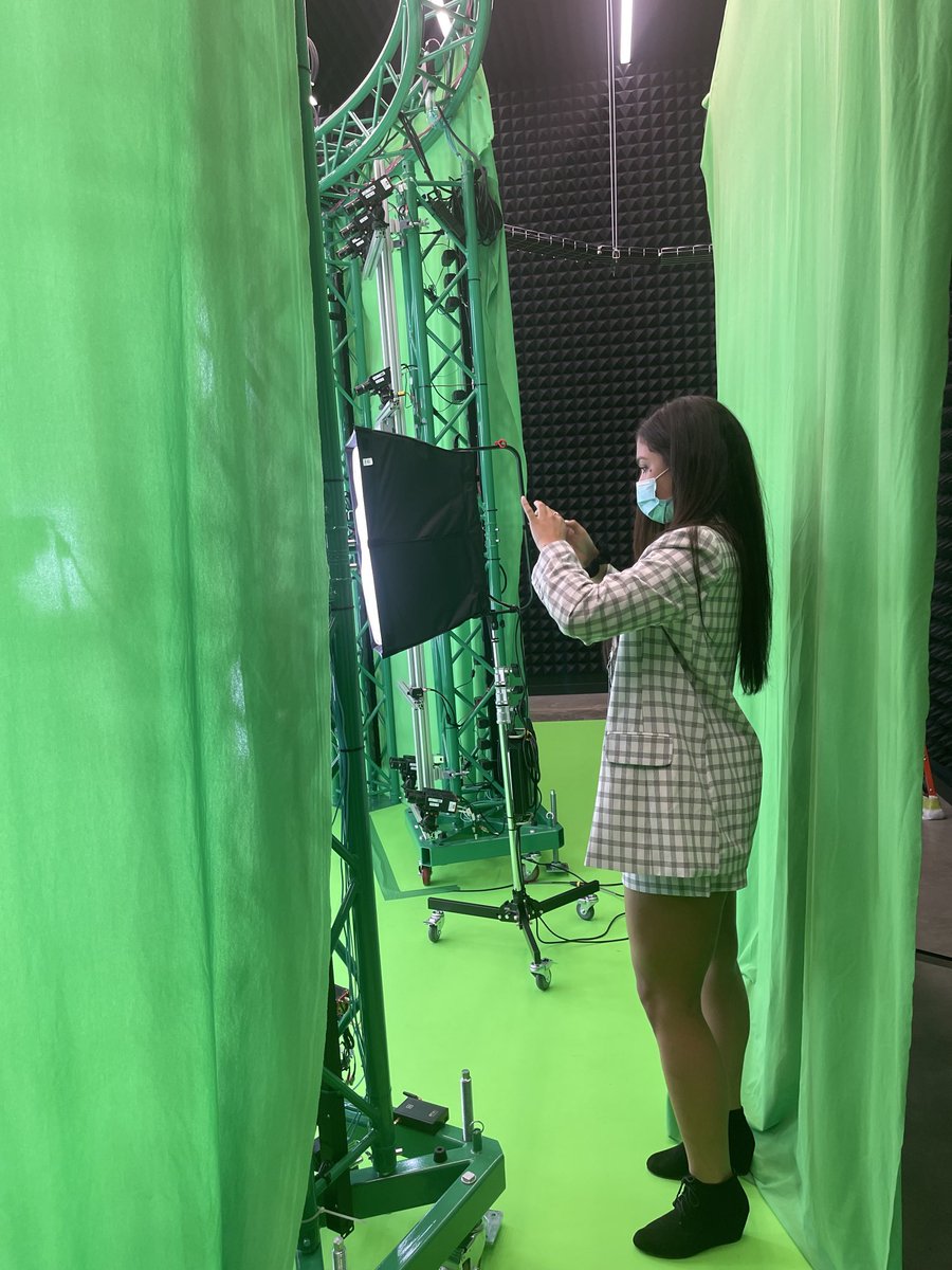 kathleenhessert's tweet photo. WeRGenZ intern @Mgreenjed teaming up with Gamecock Hall of Fame 🏀 Coach @dawnstaley &amp; player @aa_boston to create an innovative #hologram campaign to promote youth vaccinations. Stay tuned!

#vaccinate #covid #GenZ  #sportsDoingGood #metaverse  @SEC ⁦@WBCA1981⁩ https://t.co/l79jlswJHH