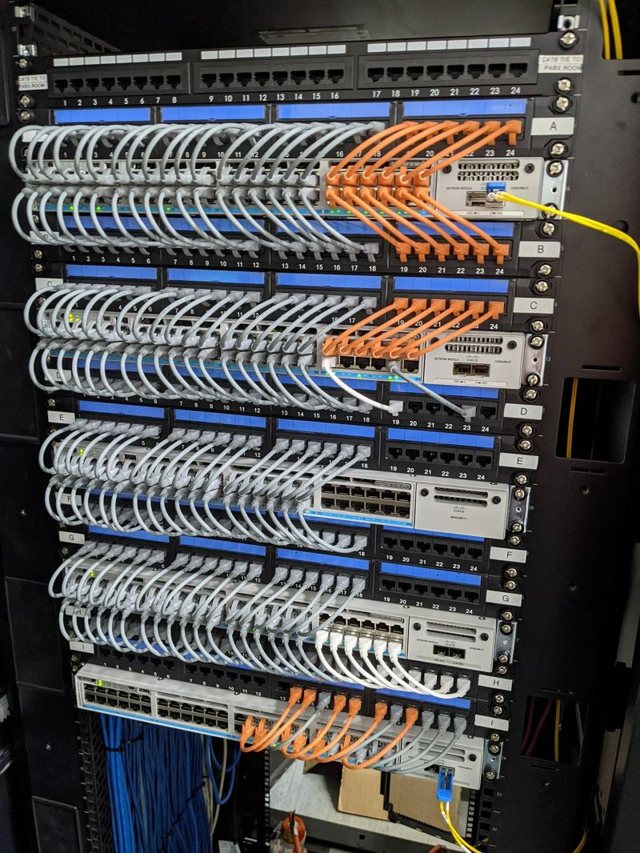 Serverdiskdrive's tweet image. Cable management can be so satisfying! What does your system look like?
#datacenter #storage #bigdata #cloudstorage #thecloud #cloudserver #datacentre #cloudcomputing #cloudmigration #server #serverroom #servers #database #serveradmin #sysadmin #technology #tech #DELLEMC