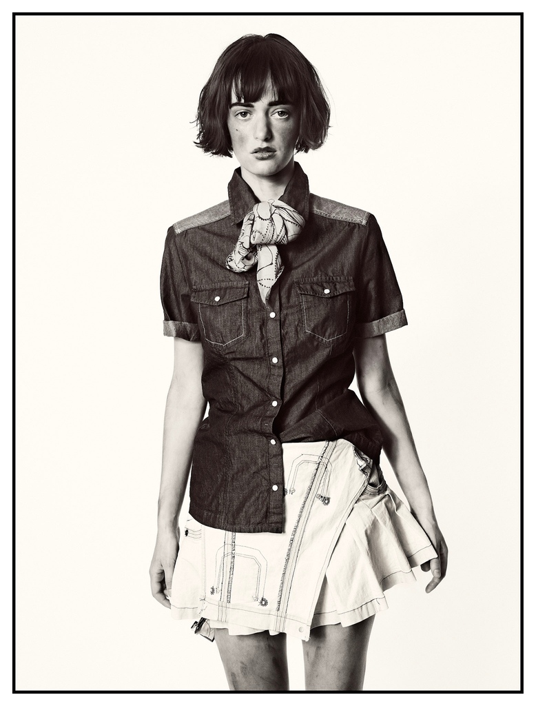 Fashion Portrait
#style #instafashion #beautiful #fashionstyle
#portraitphotography #portraits #photographer #portraitshoot #bw
#monochrome #blackandwhitephotography #bwphotography