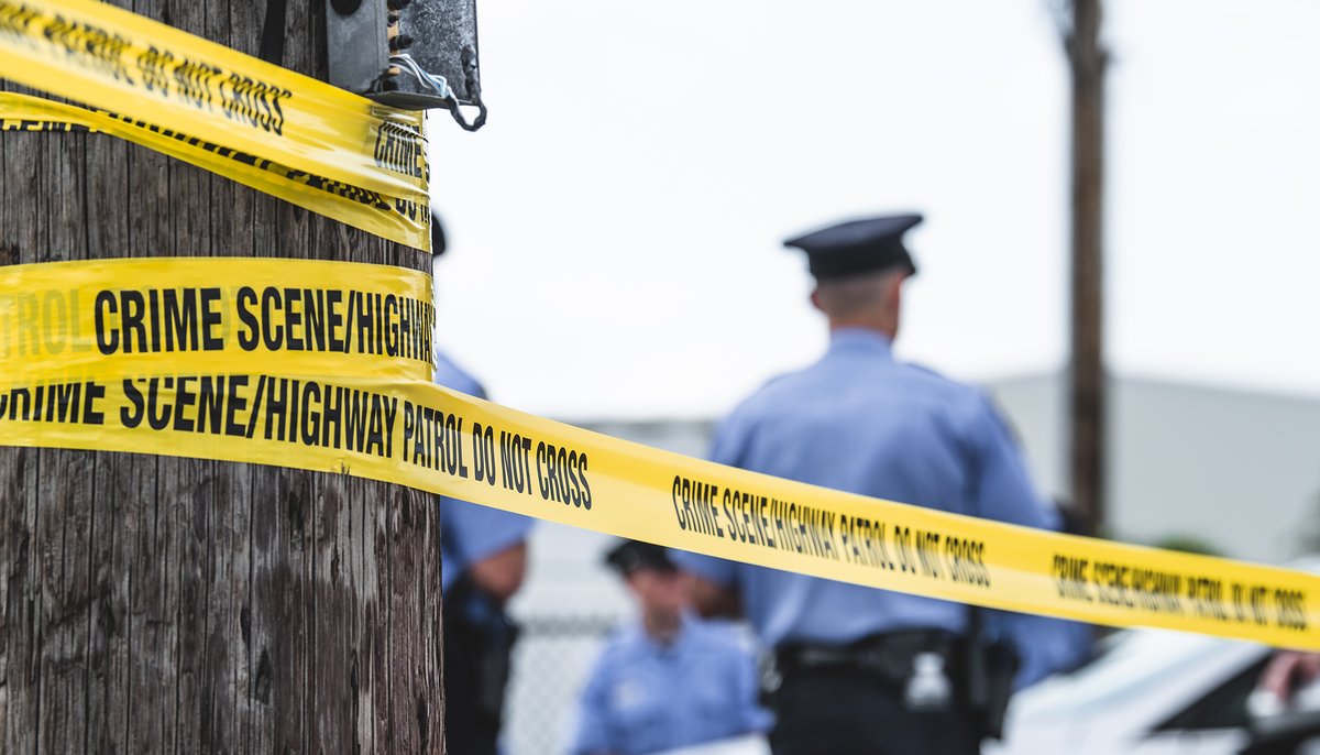 OSHP's tweet photo. #OSHPClass168 has been learning about evidence collection and crime scene preservation this week. Cadets received instruction and hands-on training for crime scene photography, evidence packaging, field sketches, and the procedures necessary to secure a crime scene. https://t.co/U7gp6VHt3u