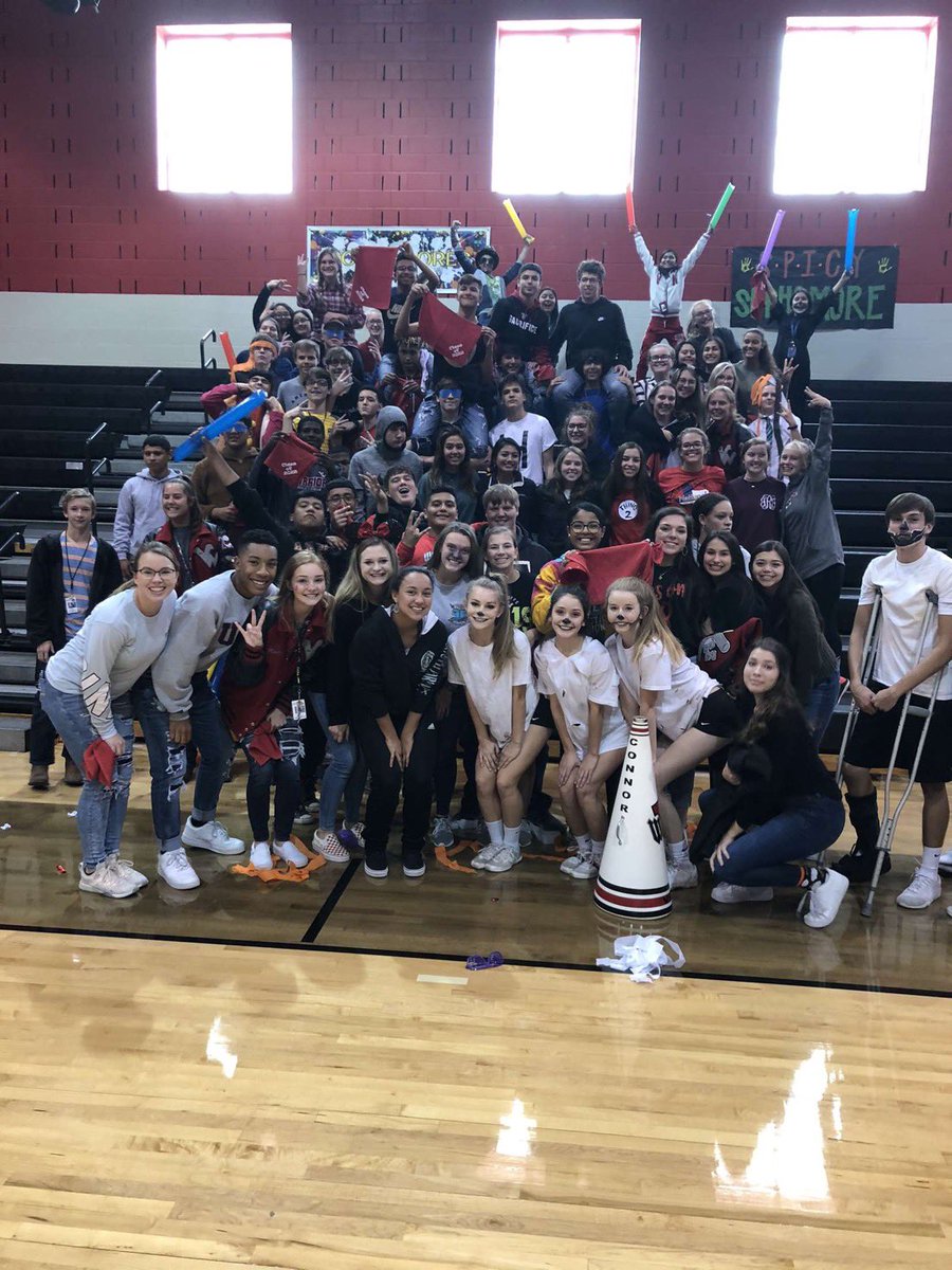 ash1yno4's tweet image. Best class #co2022 #BOB21 #VWHS @VictoriaISD