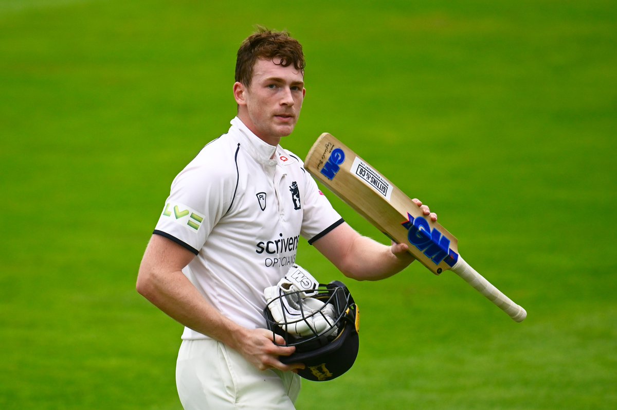 GM Cricket ๐ (@gmcricket) on Twitter photo ๐ฏ | Fifth FC hundred of the season for <a href="/WarwickshireCCC/">Bears ๐</a> opening batter <a href="/robert_yates99/">Robert Yates</a> ๐๐๐
#BWTFinal #Cricket ๐ ๐ฏ | Fifth FC hundred of the season for <a href="/WarwickshireCCC/">Bears ๐</a> opening batter <a href="/robert_yates99/">Robert Yates</a> ๐๐๐
#BWTFinal #Cricket ๐