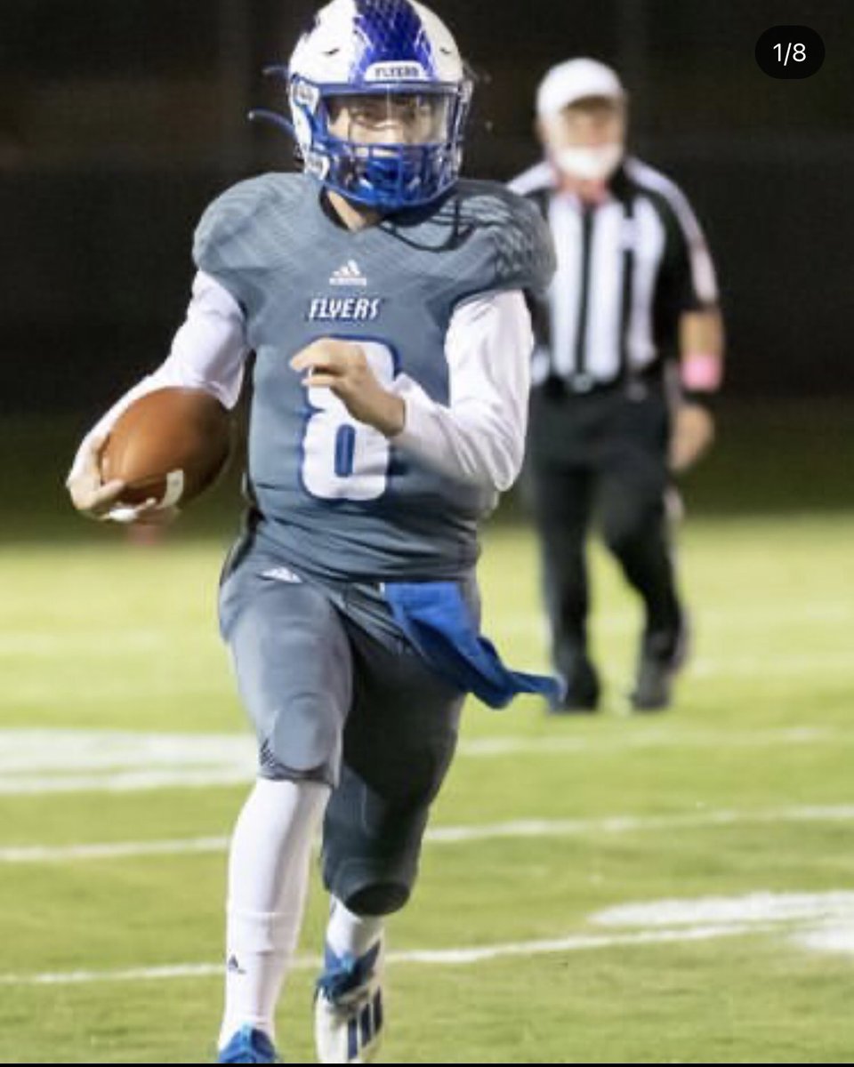 AbigailDedear's tweet image. watch out west, he might transfer to east before the game on friday… #bob21 #vehs @VictoriaISD