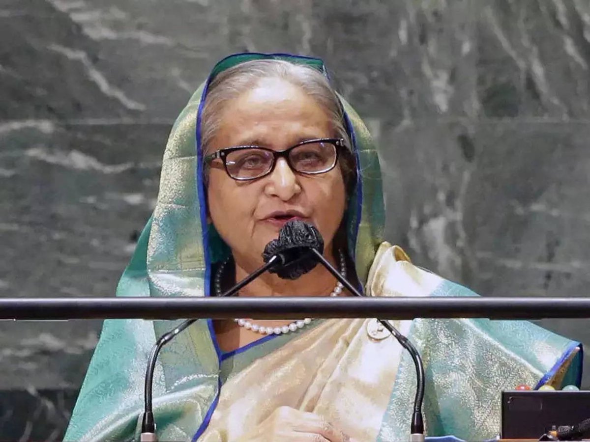 DipanjanET's tweet photo. Bangladesh PM Sheikh Hasina had survived 19 assassination attempts in four decades: A look back on attempts made on her life by radicals &amp; terror groups as she completed 74 years — My report — https://t.co/RYNy6i6Xi9 https://t.co/hWMvv4bRGd