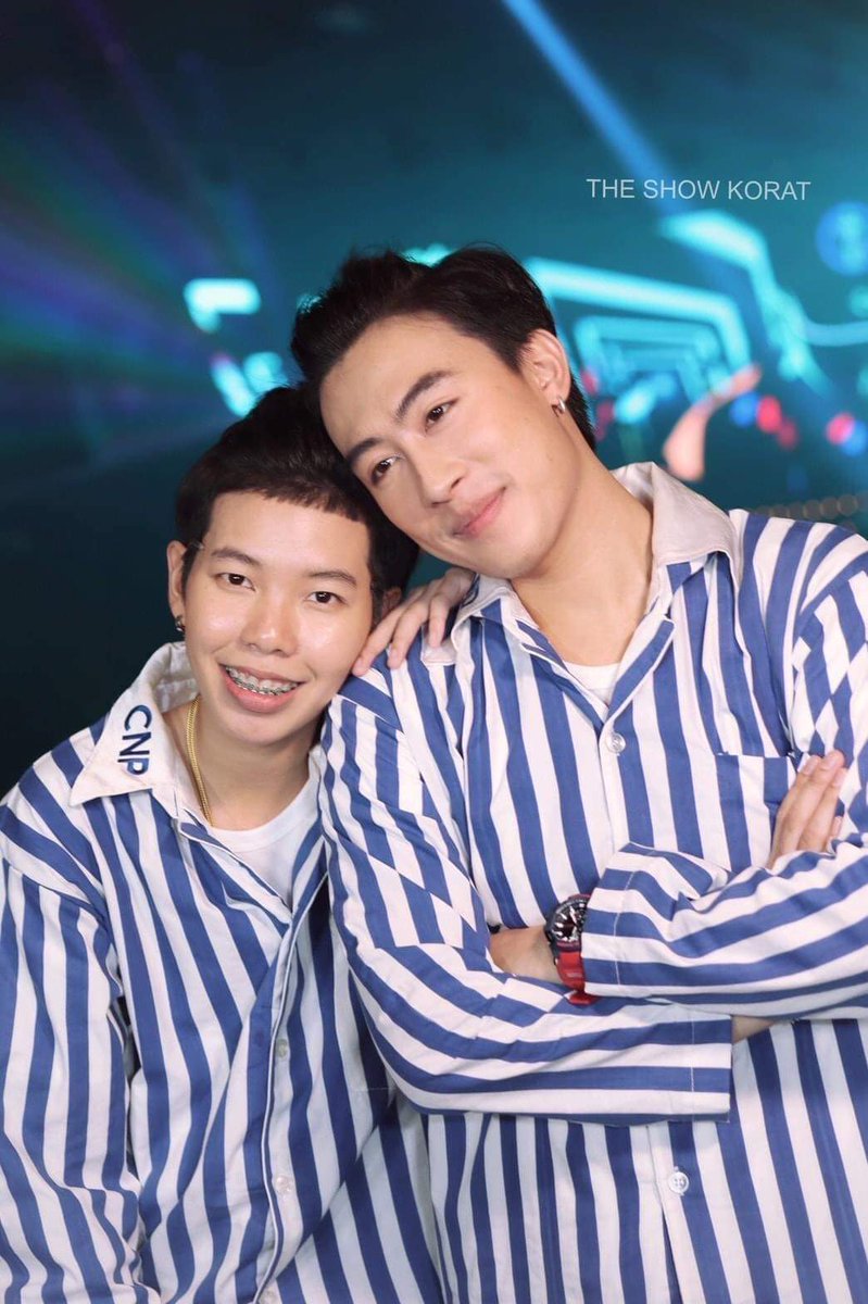 Manee1112's tweet photo. ลายทางอ่ะครับ #คนโก้คัมแบค https://t.co/FzV0uQhrsb