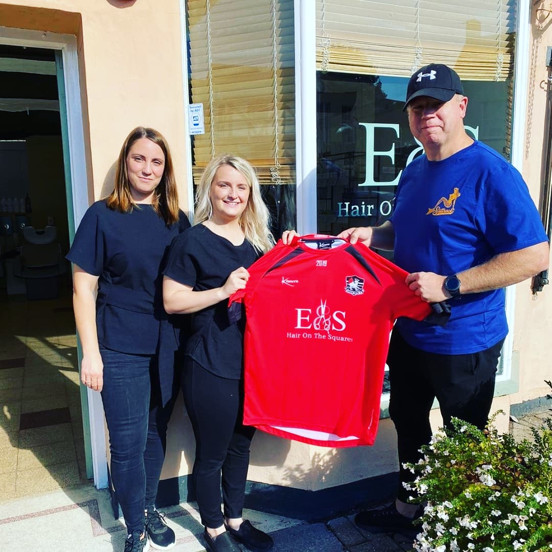 Darren Draper (@drapes1907) on Twitter photo New 1st team sponsors at E&S Hair on the Square, Axbridge pictured presenting new kit to 1st team manager..ππ»ππ»ππ»β½οΈβ½οΈβ½οΈβ½οΈ <a href="/drapes1907/">Darren Draper</a> <a href="/KarutaSports/">Karuta Sportswear</a> New 1st team sponsors at E&S Hair on the Square, Axbridge pictured presenting new kit to 1st team manager..ππ»ππ»ππ»β½οΈβ½οΈβ½οΈβ½οΈ <a href="/drapes1907/">Darren Draper</a> <a href="/KarutaSports/">Karuta Sportswear</a>