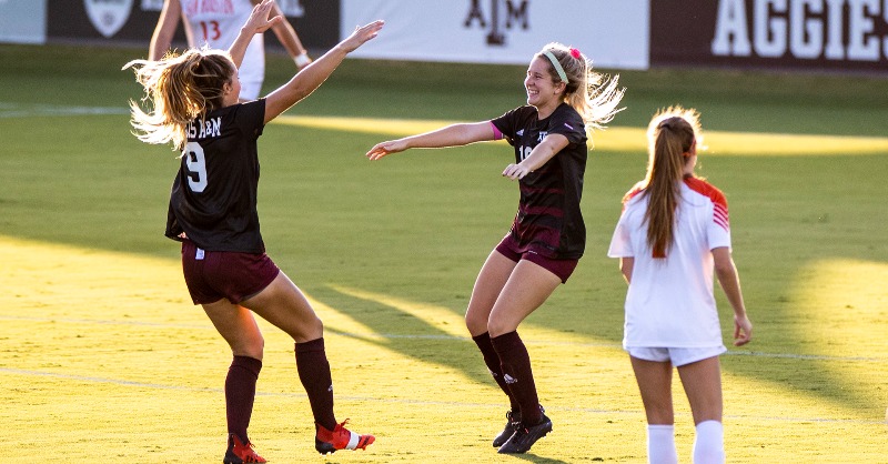 AggieSoccer's tweet photo. With a rich history of sisters joining the team and helping to win championships, it is a growing tradition that unintentionally and uniquely is a part of the Texas A&amp;M soccer program...

Story below 📝💖👇