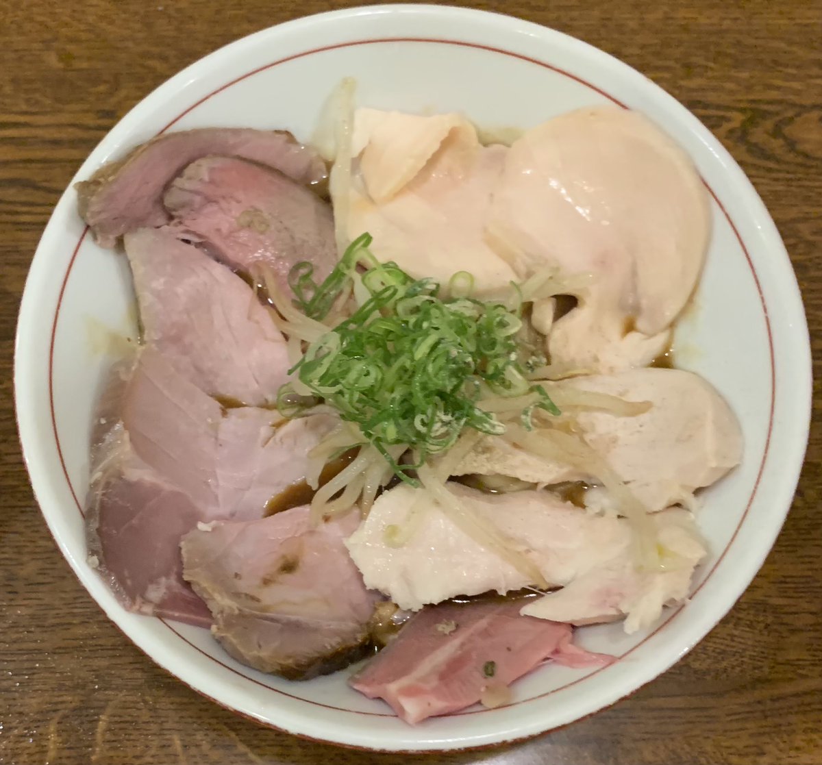 減量頑張ってる女子 麺処 鶏谷 どろどろのほうを頂きました くせ強すぎるけど嫌いじゃない チャーシューうまいしサイドは過去一でした 次は定番行きたい 鶏谷 西院 ラーメン 京都 京都ラーメン グルメ 醤油ラーメン ランチ 京都市 鶏飯
