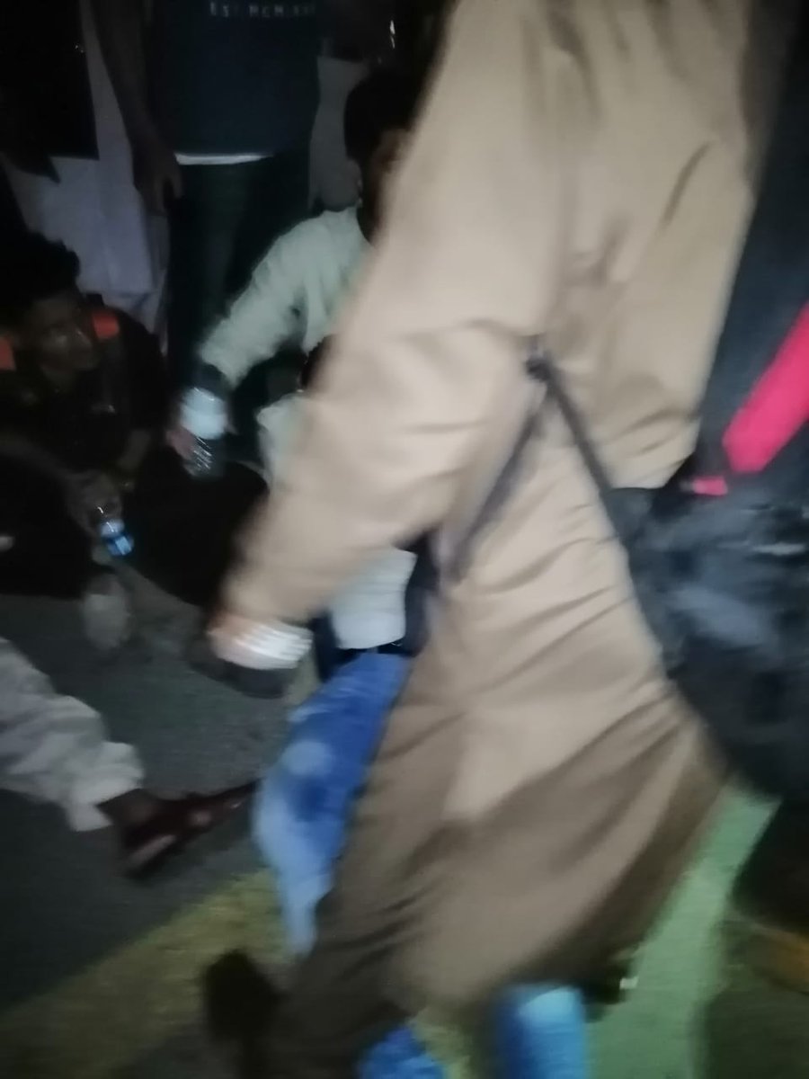 Peaceful students demanding their rights don't deserve this brutual act PM <a href="/ImranKhanPTI/">Imran Khan</a>!
<a href="/kirannaz_KN/">Kiran Naz</a>
<a href="/fareedraees/">Farid Rais</a>
#ShameonISBPolice
#StudentsMarchToPMHouse