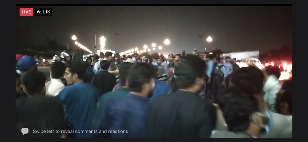 MubeenAbbas_'s tweet photo. Stop these atrocities. Strongly condemn the use of force by ISB police against the unarmed and peaceful protesters. Multiple students have been arrested. They are just demanding for their genuine rights. Shame on Govt and ISB management #StudentsMarchToPMHouse
#ShameonISBPolice https://t.co/UaIeIAwt4L