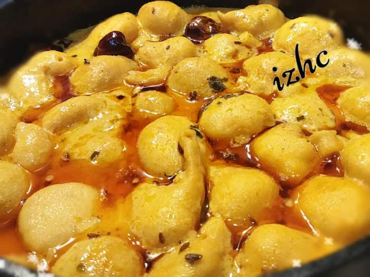 Irum_Zaidi_HC's tweet photo. #Today_lunch_kadhi_pakora_come #and_join_with_me😍 https://t.co/5CMplGliIg