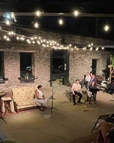 Last chance to see "Hindle Wakes" under the stars, featuring some regional stars from <a href="/ESPtheatre/">Endangered Species (theatre) Project</a>! Pay-what-you-can donation entry. Beer/wine w/ID.
#HindleWakes
#forgottenplays
#FrederickArtsCouncil 
#outdoortheater pic.x.com/27EZSkwtAt