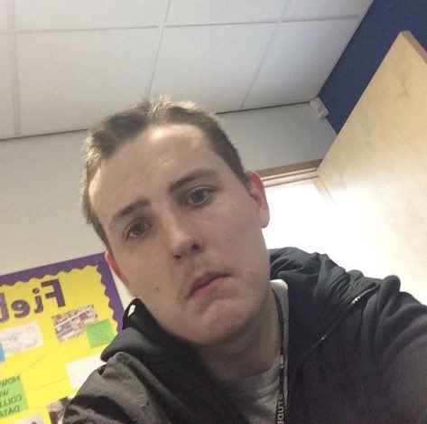 ytryguys2018's tweet photo. Bored in college Lol https://t.co/NcdVqmpZwn