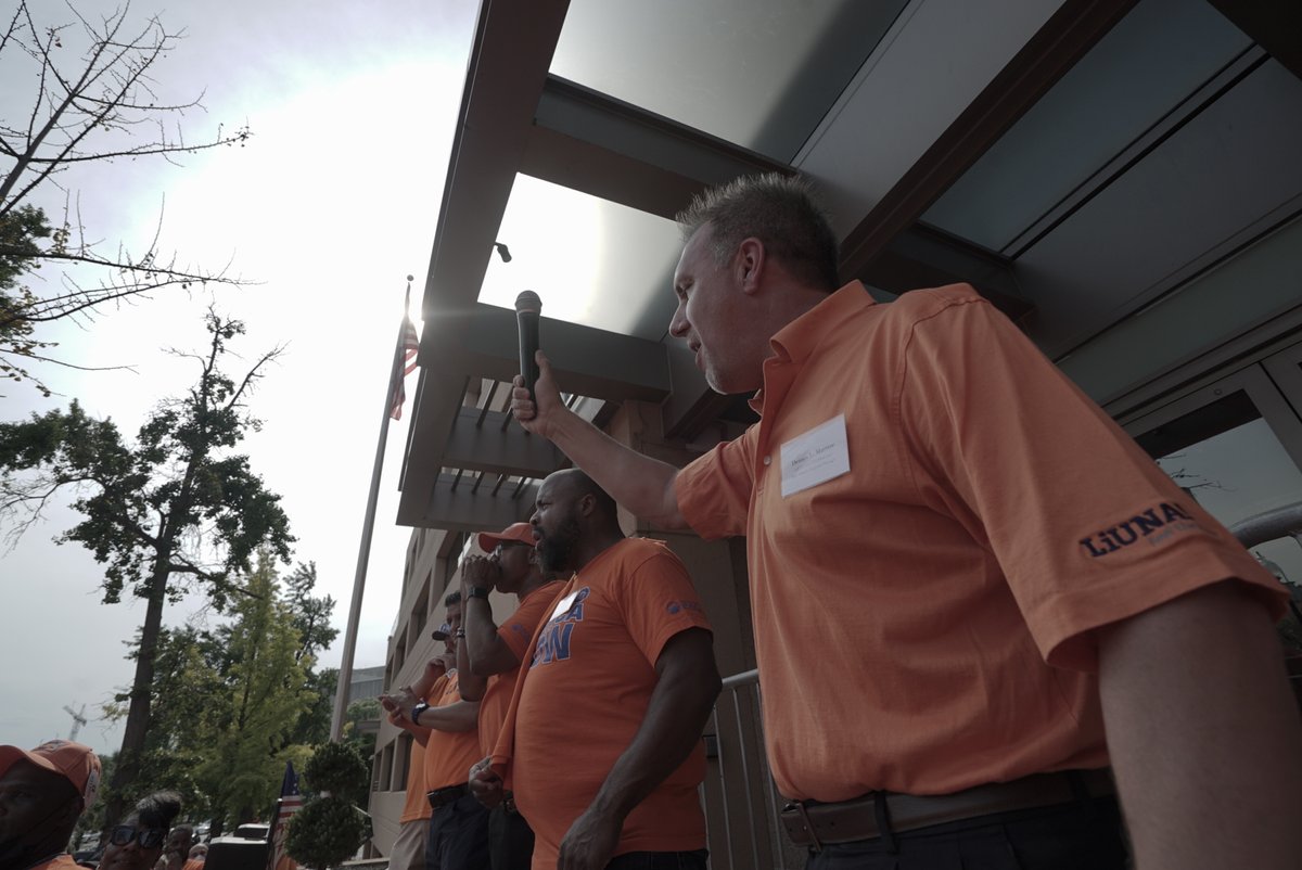 .<a href="/LIUNA/">LIUNA</a> VP @dennymartire: Threats to vote ‘no’ on the #bipartisaninfrastructurebill “only hurts the working families that <a href="/TheDemocrats/">Democrats</a> seek to protect who need safe roads, clean water, and good jobs”

Read more: bit.ly/3Fd8rku 
<a href="/washingtonpost/">The Washington Post</a> <a href="/thehill/">The Hill</a> <a href="/wamu885/">WAMU 88.5</a> <a href="/WTOP/">WTOP</a>