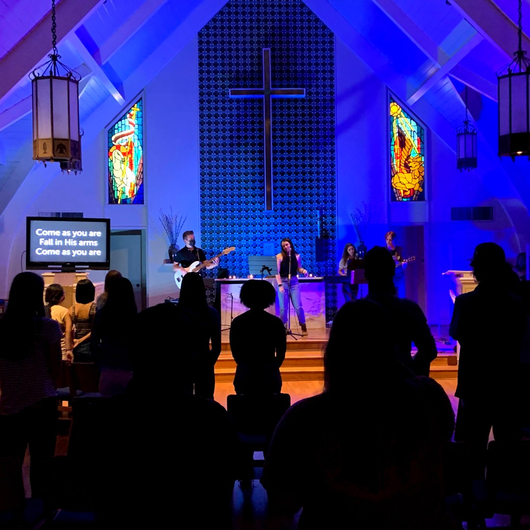 ucmtxstate's tweet photo. TEXAS STATE WORSHIP:  WEDNESDAY 7:30pm
Join us for worship inside the beautiful UCM Sanctuary right next to campus. Great music and a sermon conversation on generosity. Save your seat and speed through check-in with link in profile.

#txst #txstnext #BlessEmUpCats https://t.co/TwhnPexirJ