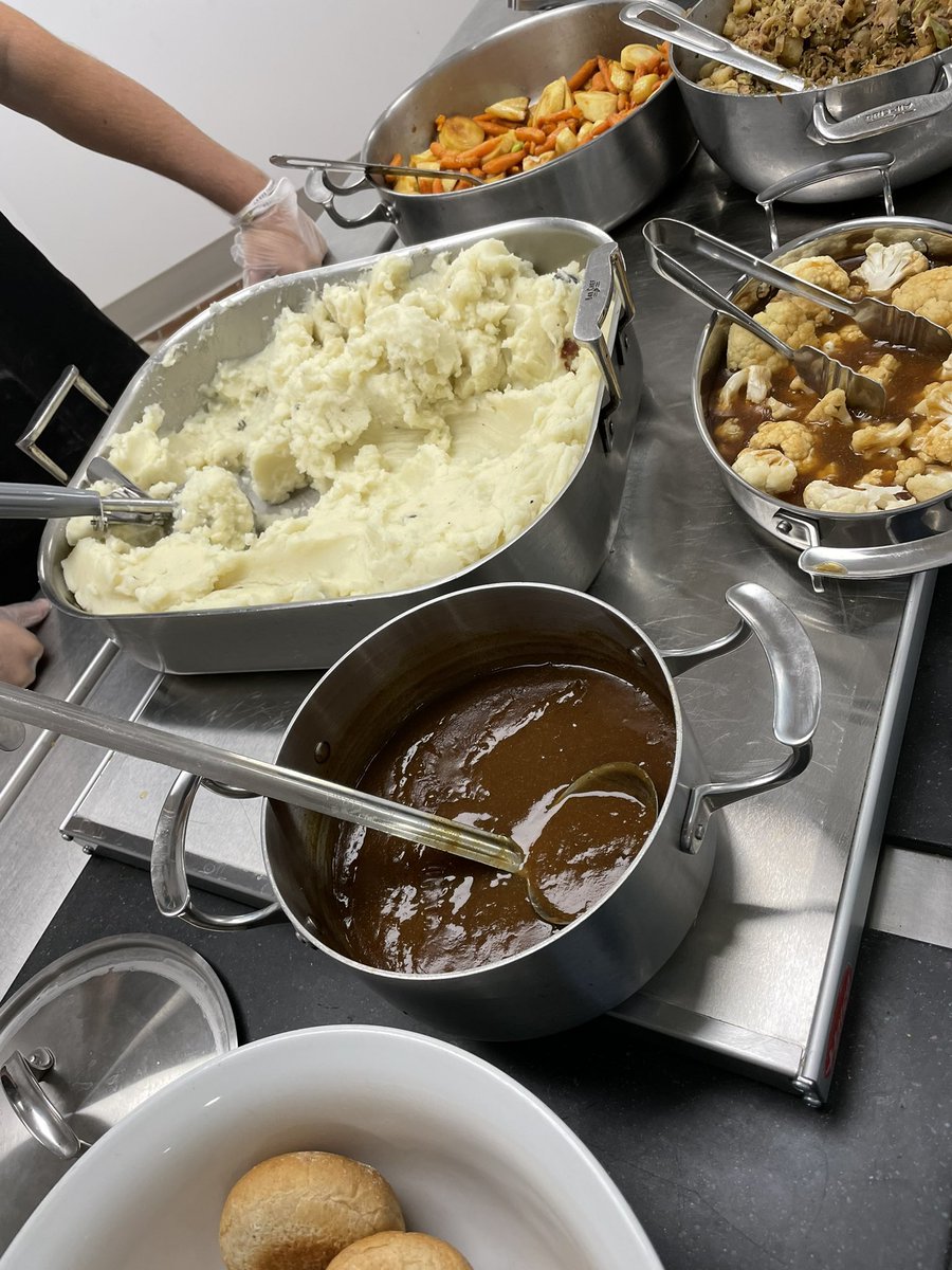 NicholsDining's tweet photo. Lunch!!! Sample of today’s selections to see more check out IG account. @NC_ResLife @Nichols_College @NicholsSGA @NC__CAB https://t.co/EyBlBe5FL8