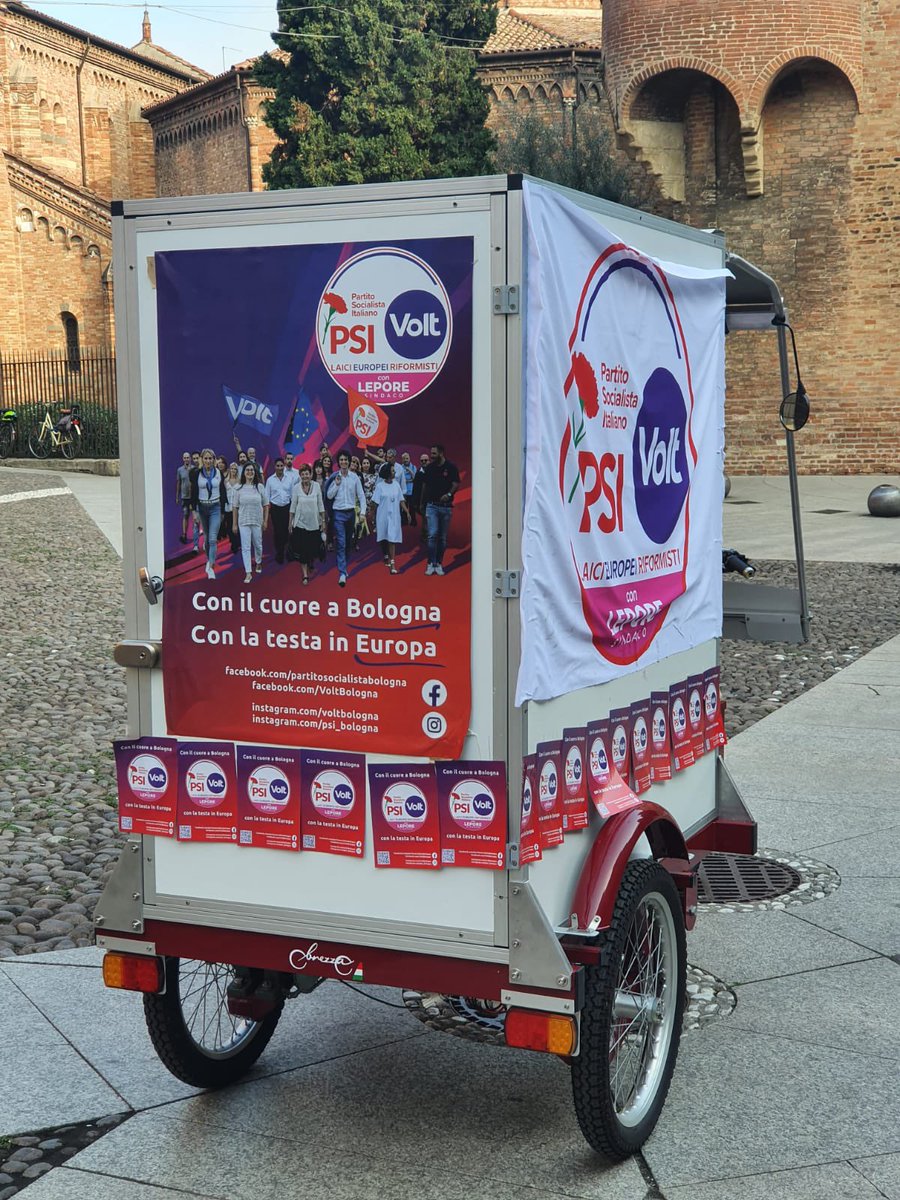 Prosegue la campagna elettorale che vede i nostri #candidati impegnati sul territorio ad ascoltare #cittadini e le loro istanze.Perché la #politica é #ascolto, #dialogo, #confronto, scambio di idee e opinioni. 
Con il cuore a Bologna. Con la testa in Europa. 
#amministrative2021
