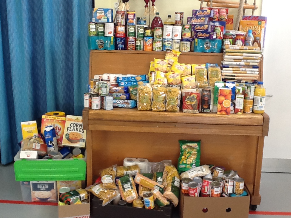 Mrs_Welbeck's tweet photo. As part of our Harvest Festival celebrations, we have been collecting food to donate to a local food bank. Thanks to everyone for your generous  food donations! These will be sent by Friday 8th October so there is still time to donate if you haven’t already. @QHAThurrock https://t.co/L0Pm0D9NbH
