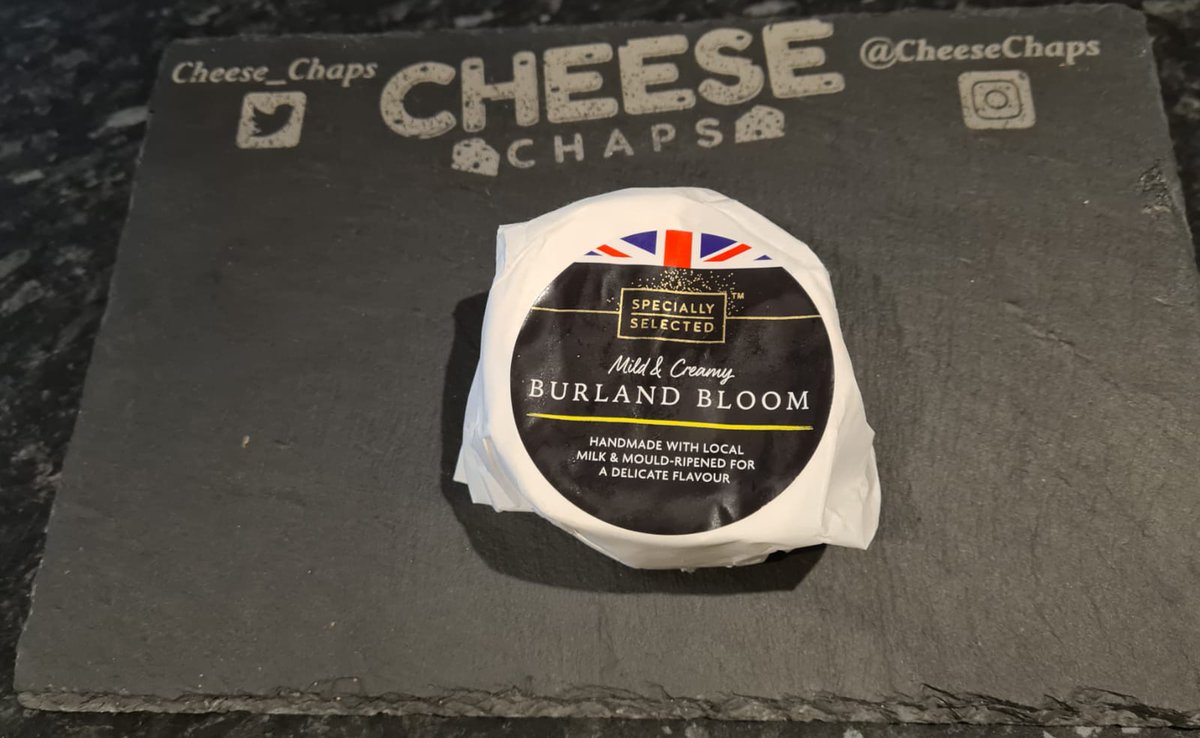 cheese_chaps's tweet photo. #cheesechaps review time, this time it's Burland Bloom from @AldiUK. Have you tried it? #cheesereview https://t.co/zC0jGviCjg