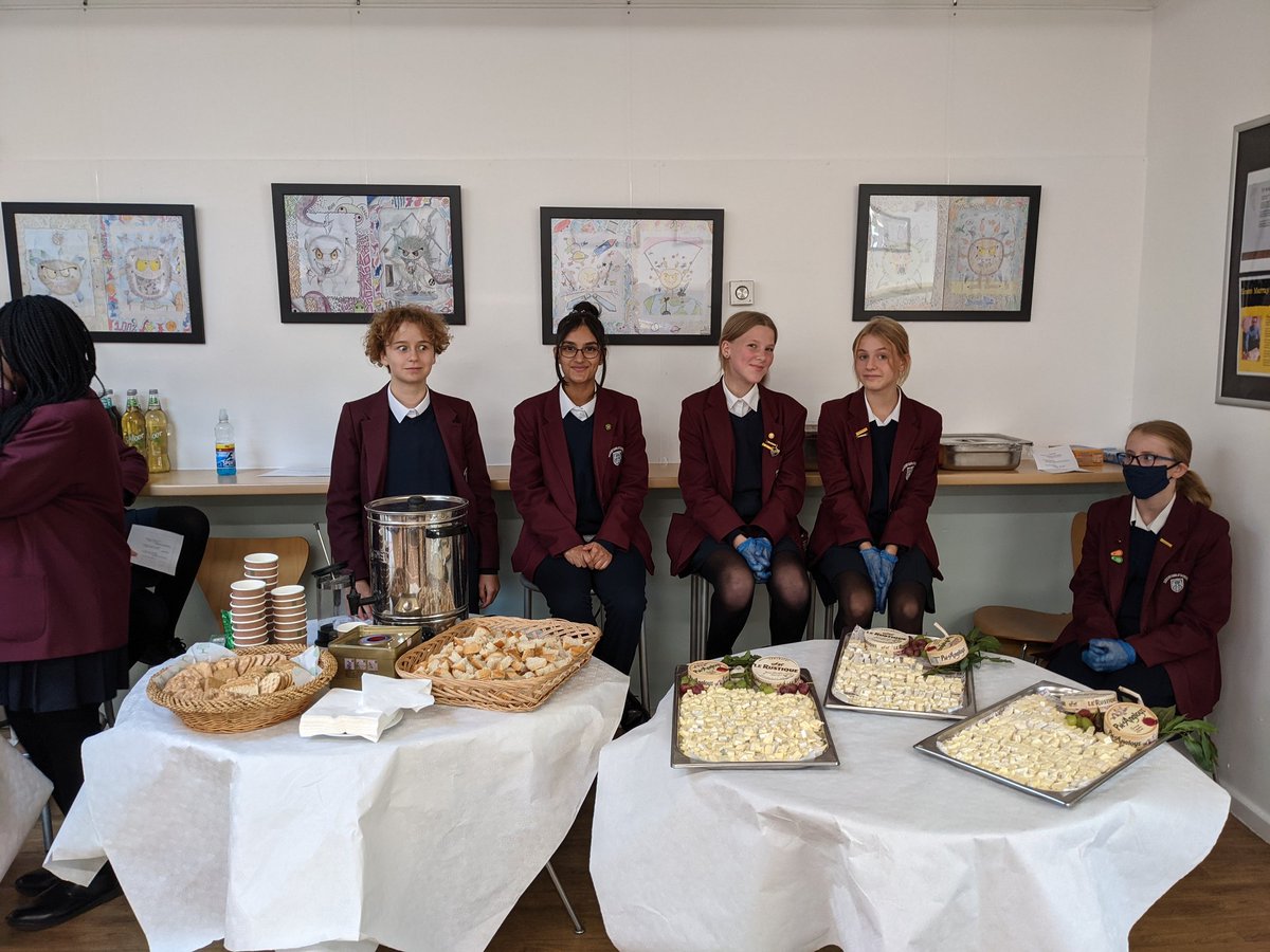 MflDgs's tweet photo. Team MFL ready to welcome our visitors to open evening. Just follow the smell! #DGSopenevening2021 #DGSpride https://t.co/VNb3XoqRS5