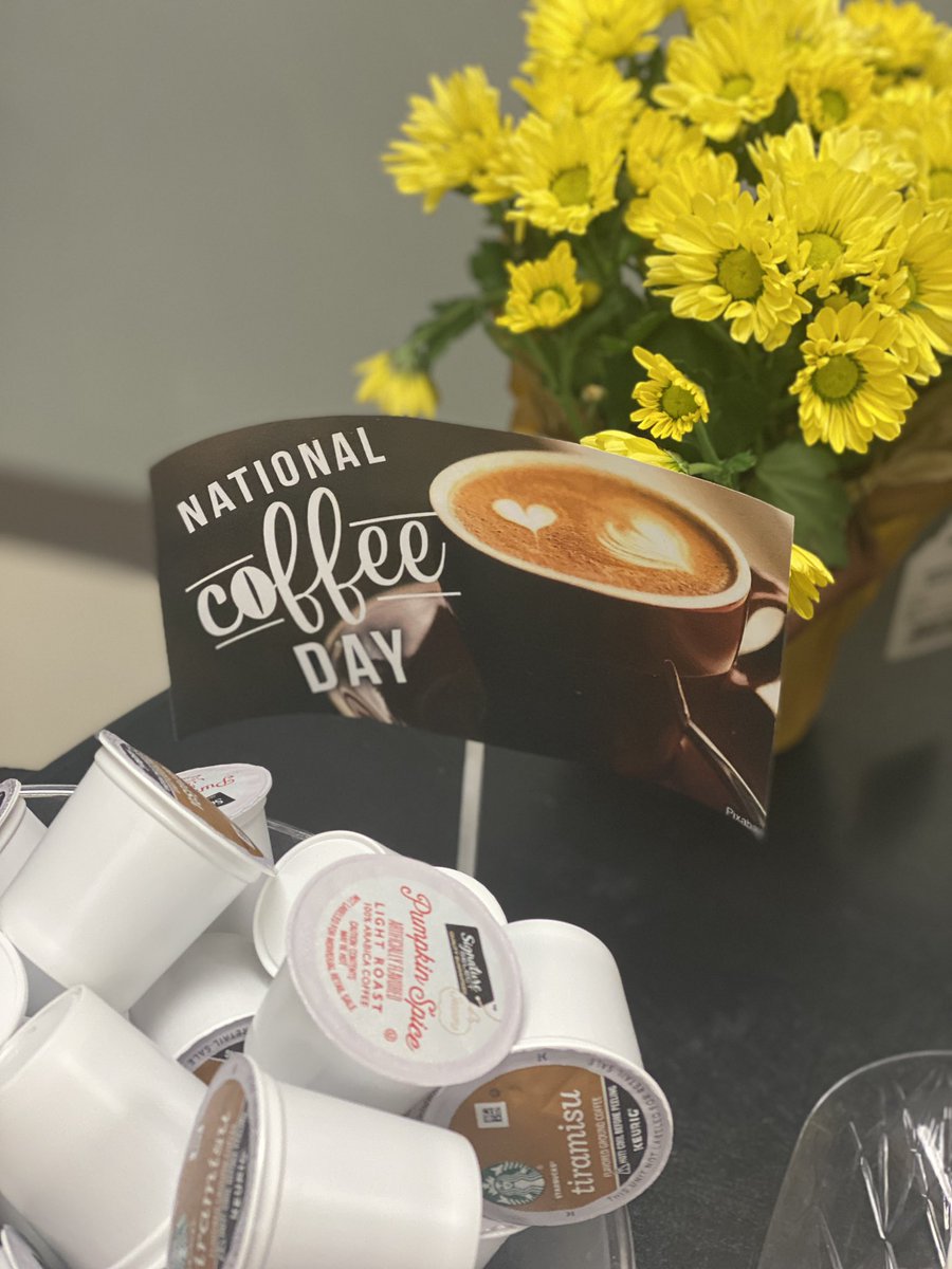 amymillercfb's tweet photo. Celebrating the Wonderful Country Place Staff with a coffee bar on International Coffee Day! #InternationalCoffeeDay #eaglesneedcoffee @CFBISD @DrChapmanCFBISD https://t.co/RBnSgcFEXp