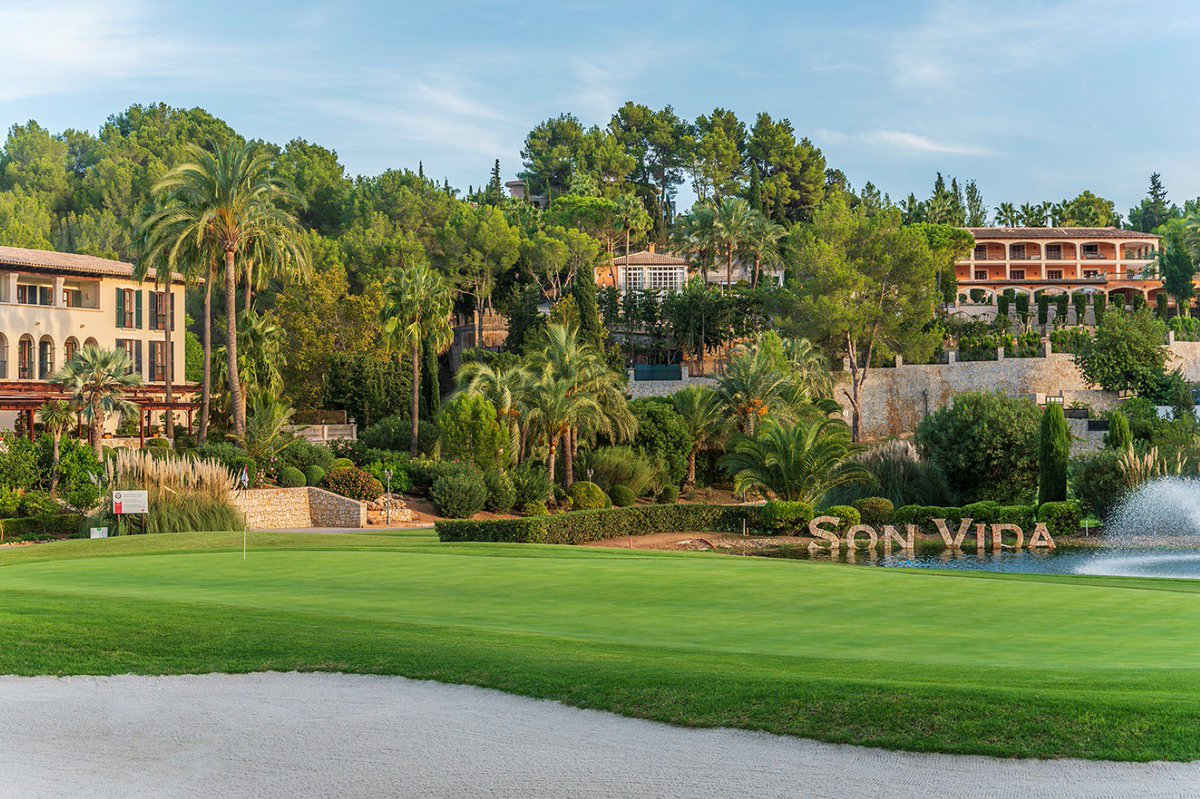 scottsdalegolf's tweet photo. 🚨 WIN 🚨 - OUR BEST EVER PRIZE… A dream golf holiday for two at the 5* Arabella Resort ⛳️☀️

Enter:
1. FOLLOW US ⛳️
2. LIKE &amp; RT post 😍
3. TAG 4 mates👇

🔥 100 BONUS ENTRIES when you also enter on Instagram 👉 https://t.co/gi6CTLM1zP

T&amp;C’s/more info available via Instagram. https://t.co/v1VfRed5M6