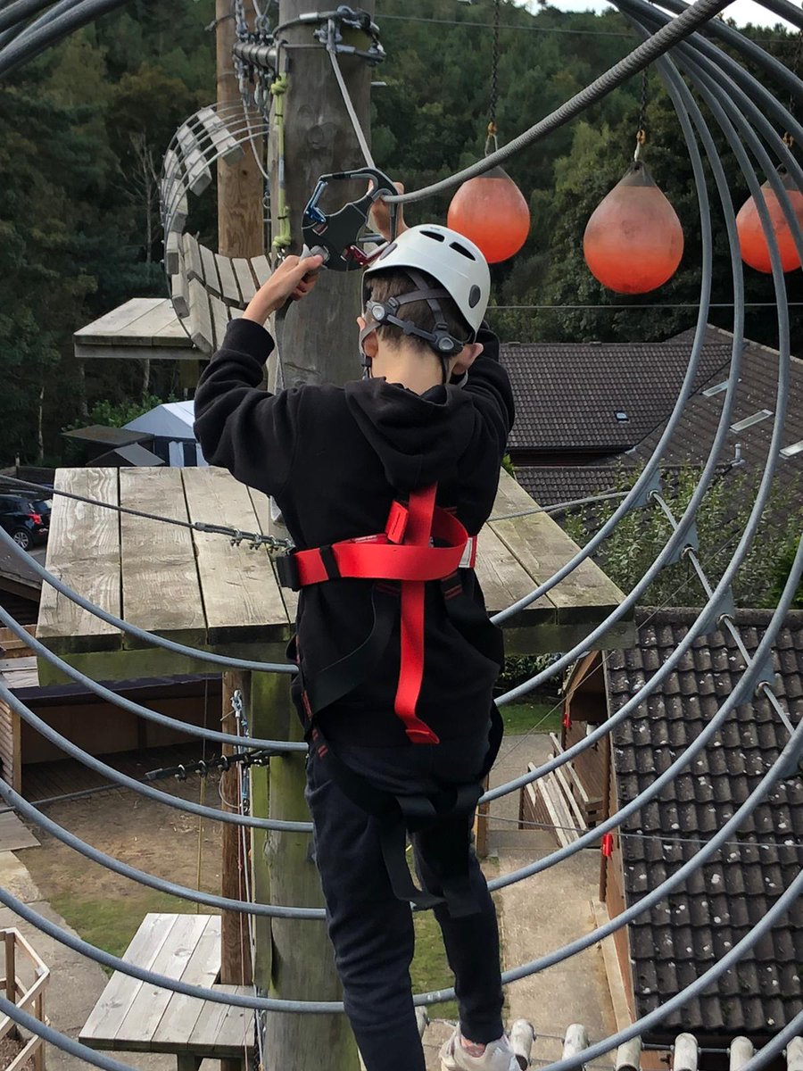 HeadNewnhamCro1's tweet photo. Year 6 have been having a wonderful time at Hilltop in the sunshine. These pictures say it all! I'll tweet more during the next few days. https://t.co/YjaPweVPWB