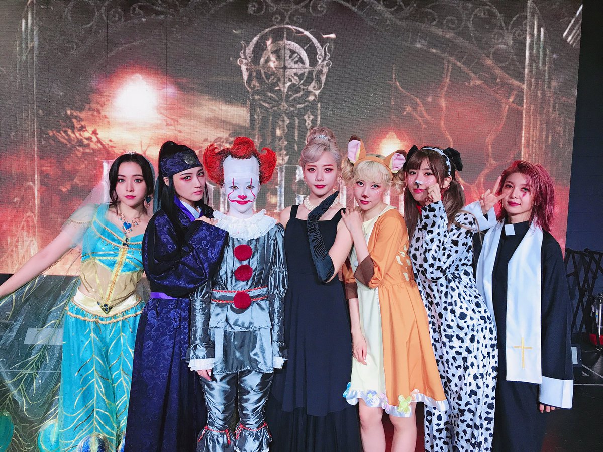 ren on Twitter: "DREAMCATCHER's previous halloween costumes... i wonder  what will happen for the concert 👀… "