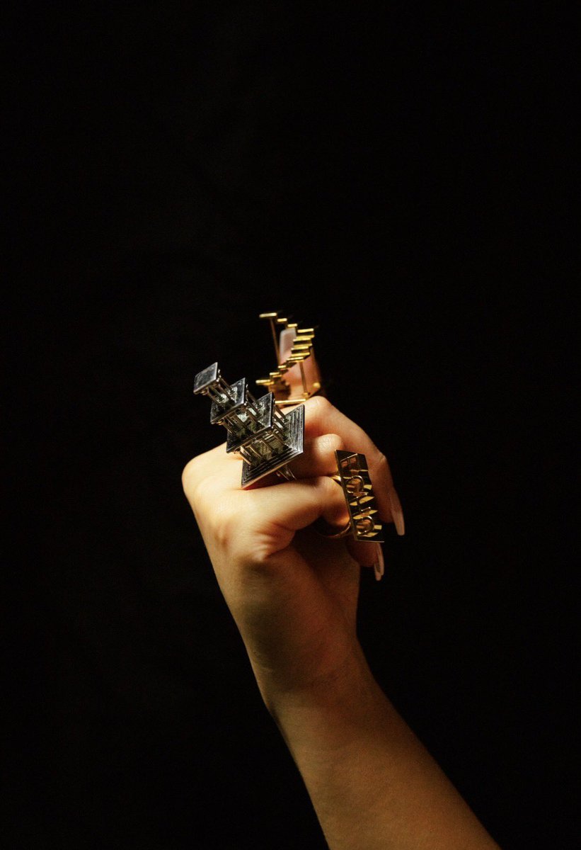 StreetFashion01's tweet photo. LA CLEANIC SS22 Jewellery!🖤 https://t.co/mRfLXijBlU