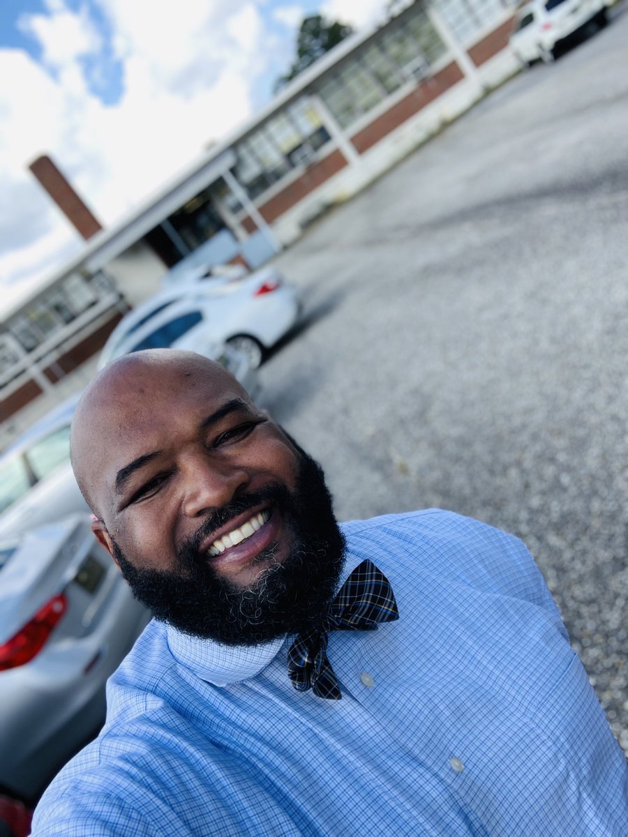 DegaSuper's tweet photo. Great day today out at Dunbar Ramer School, working with at Karen Anderson with the office of school improvement, Principal Dr. Owens and curriculum director @MitchB1906 Mr. Mitchell discussing their intervention and support plan. #MPSMovingForward #alabamaachieves https://t.co/pDkHh2ieoZ