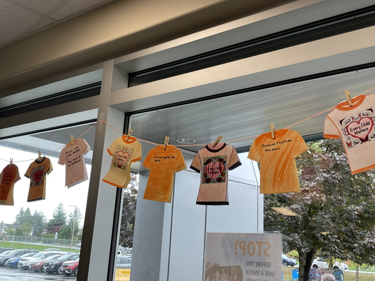 Lily Potter tweet media