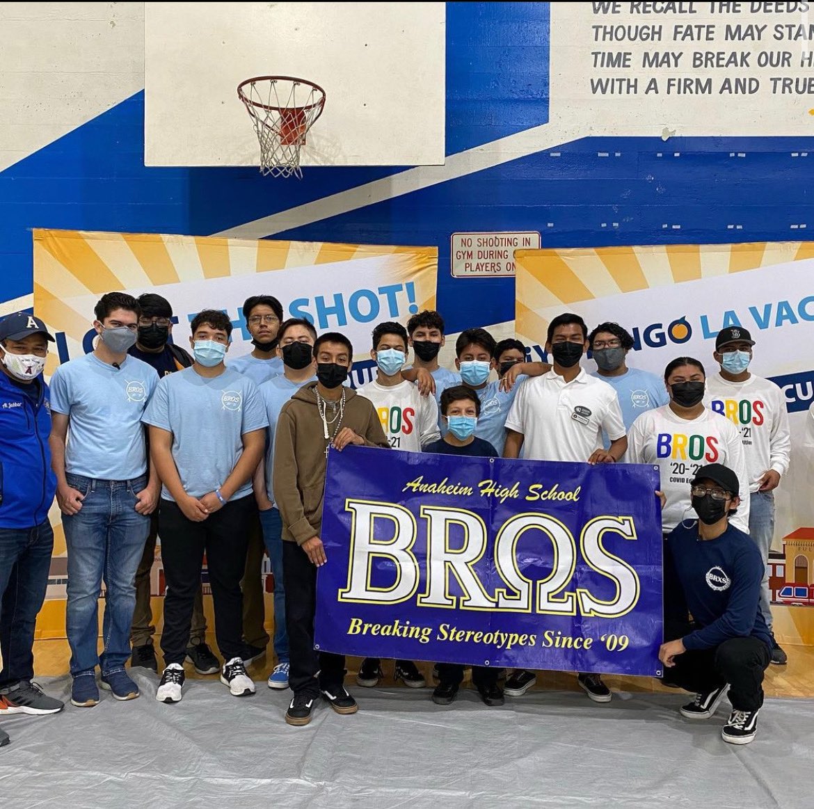 AnaheimUHSD's tweet photo. The Anaheim BROS Organization (@Anaheimbros) was able to vaccinate 80 people during their Covid Vaccine Clinic this past Saturday in the Anaheim HS gym. 

They will be having another Vaccine clinic at Anaheim High School on Saturday, October 16th for second doses. https://t.co/6AAevXVGWY