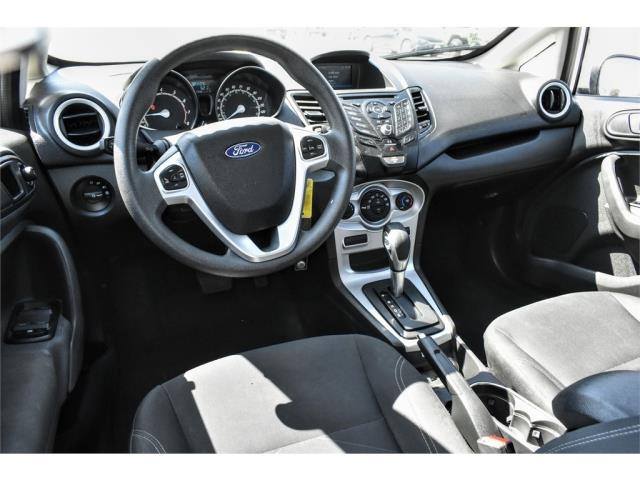 KellyG_Honda's tweet photo. If you want a peppy compact car🎉, this pre-owned 2019 #Ford #Fiesta SE is a great choice🔥! The Fiesta's small size makes it perfect for you if you're a solo city #driver😎! 
Visit us today➡️: https://t.co/uJJPvc8LI9
#kellygrimsley https://t.co/mKQQzEYWqA