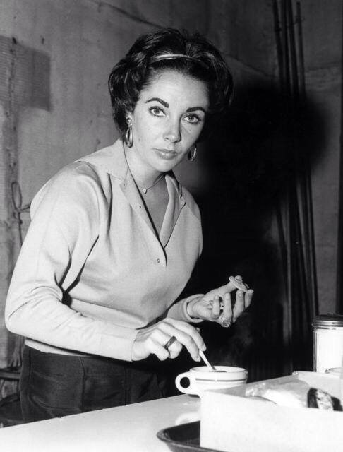ClassicMovieHub's tweet image. What classic movie star would you have loved to grab a cup of coffee with?