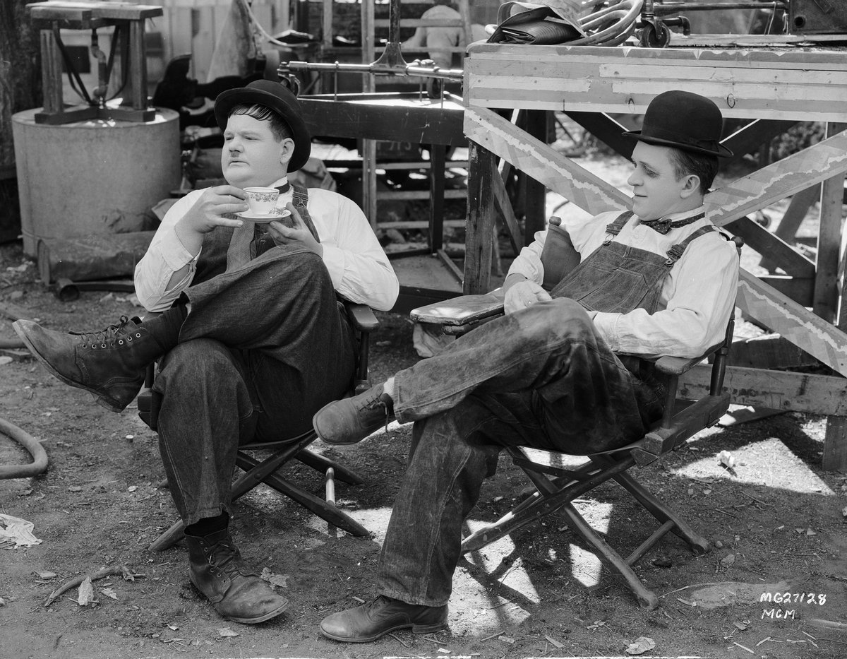 ClassicMovieHub's tweet image. What classic movie star would you have loved to grab a cup of coffee with?