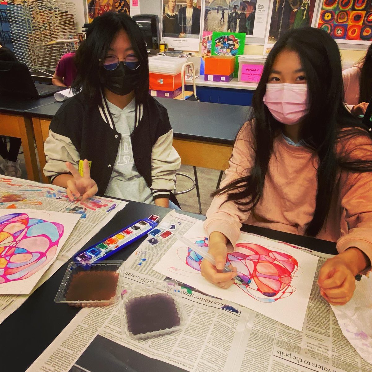 firstaveart's tweet photo. drawing and painting class today 🎨 @FirstAveMS https://t.co/0OAWpuq5DN