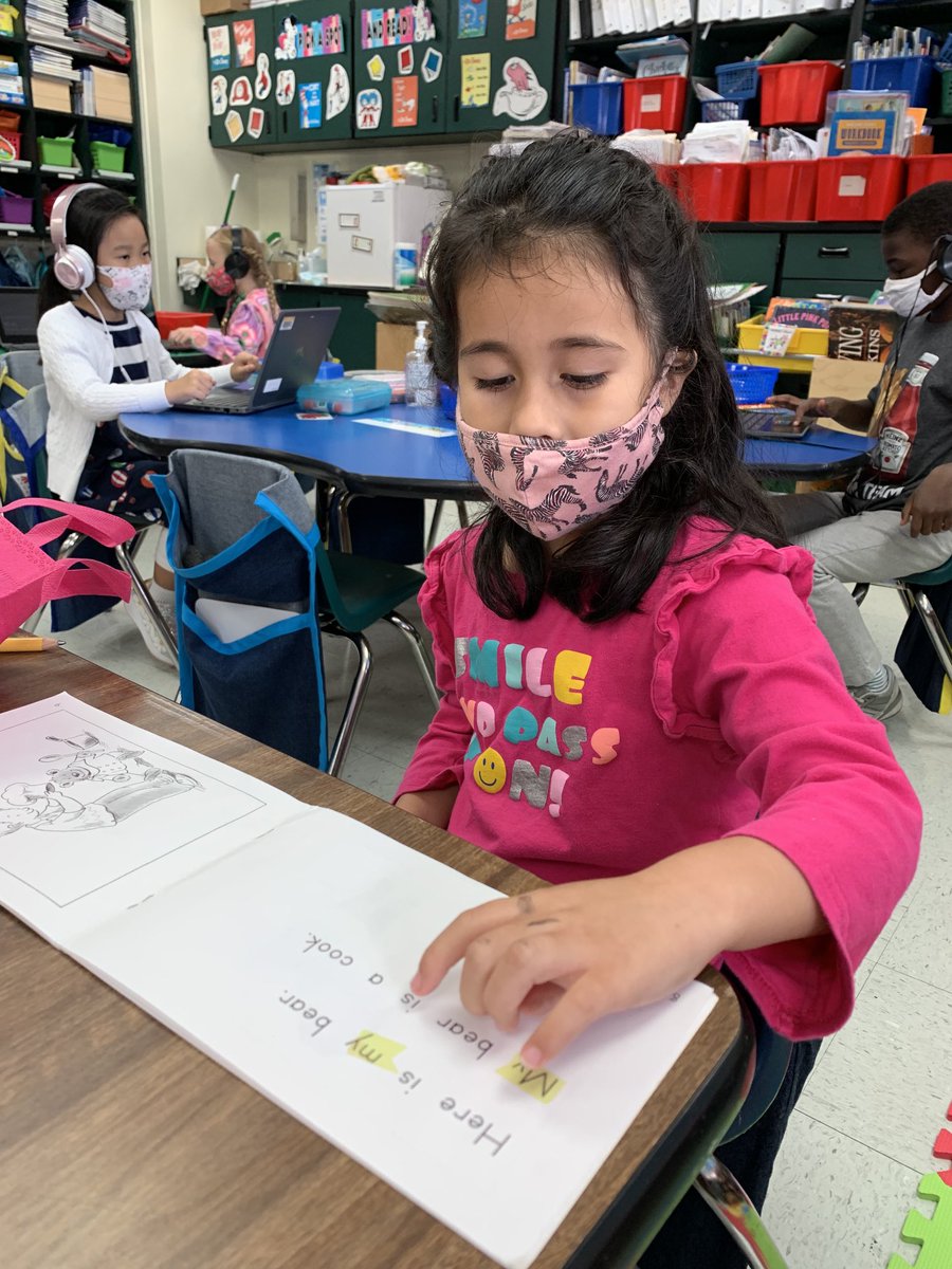 ShermanatorNBCT's tweet photo. Another busy morning in Shermanator land. #O_ braves @OccoquanES https://t.co/ANRvojKTlN