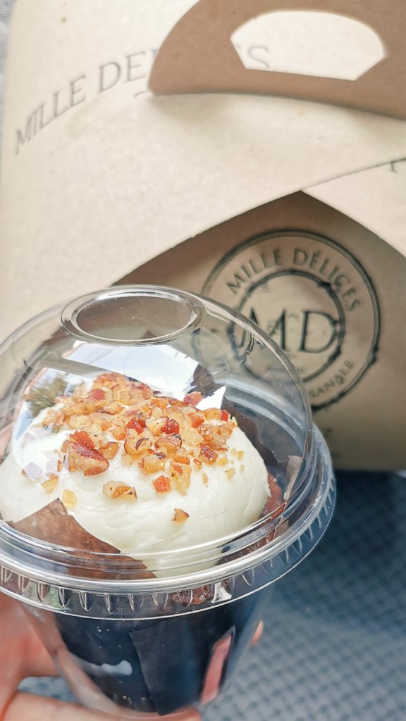 edithvalle's tweet photo. @MilleDelices dándome lujitos 💜 https://t.co/twKw46b1vS